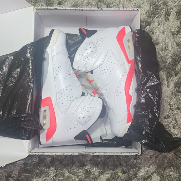 Jordan 6 Retro white/Infared - Picture 5 of 6